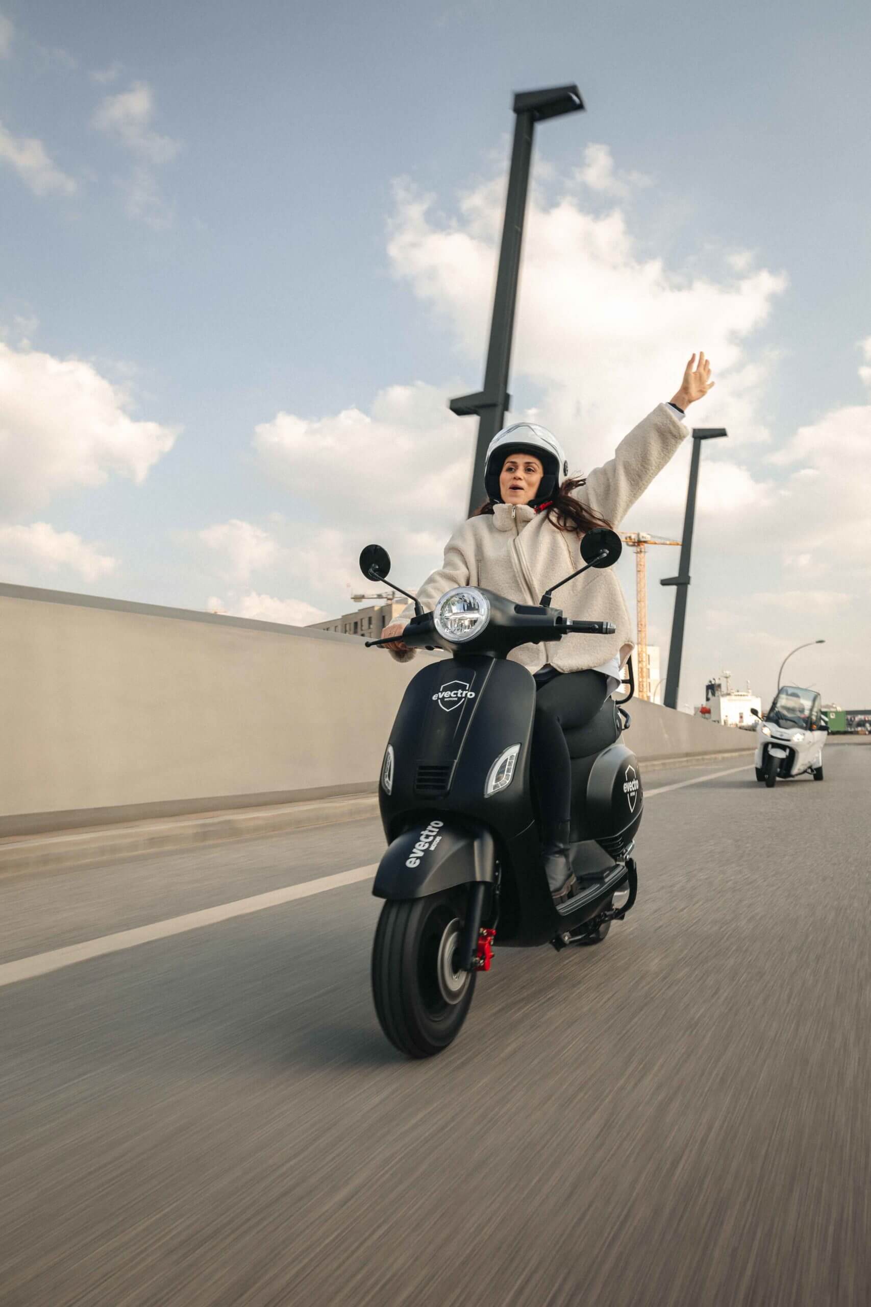 Evectro_Homepage-3148-scaled-1