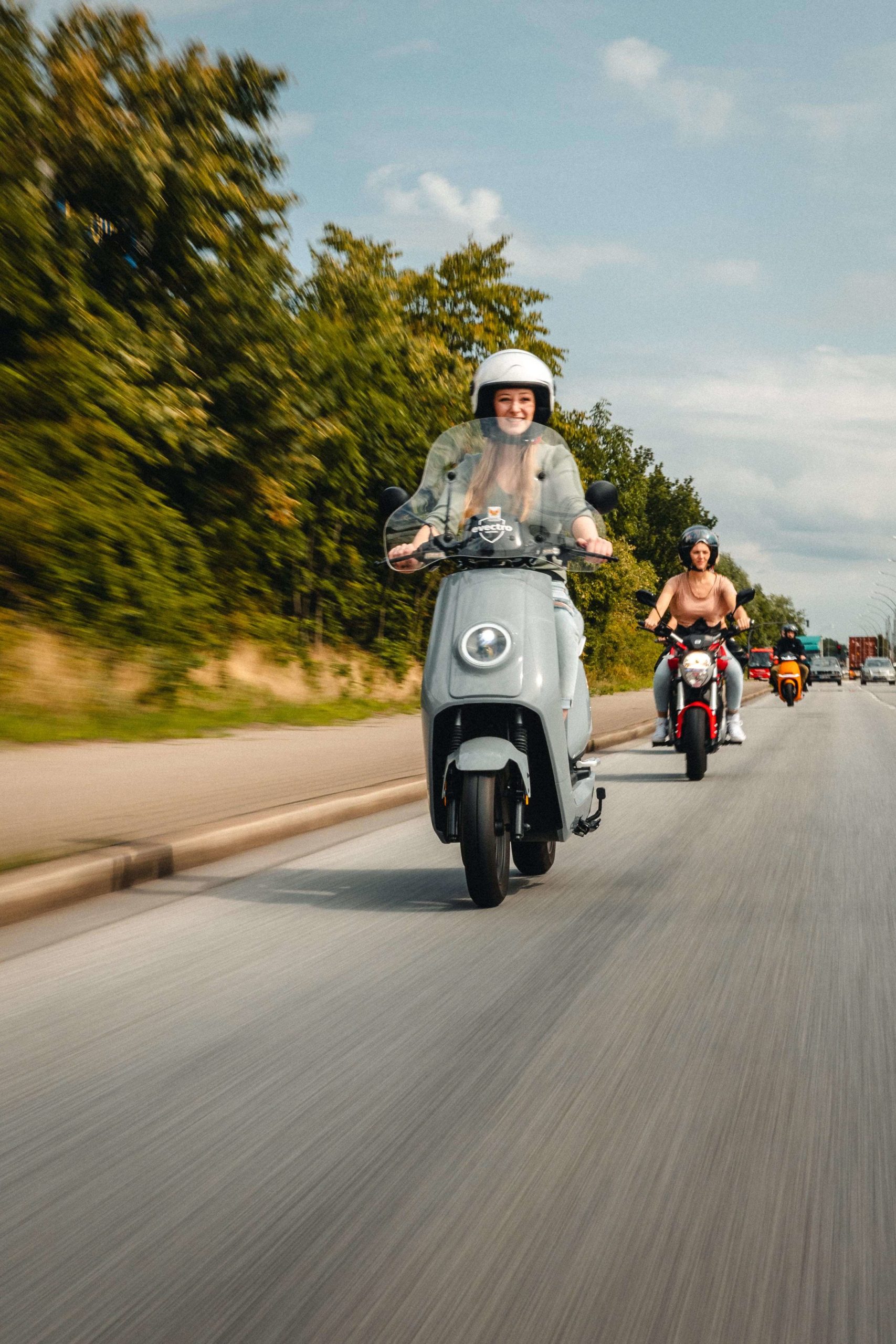 Evectro_contenshooting6@mgkini86-4527