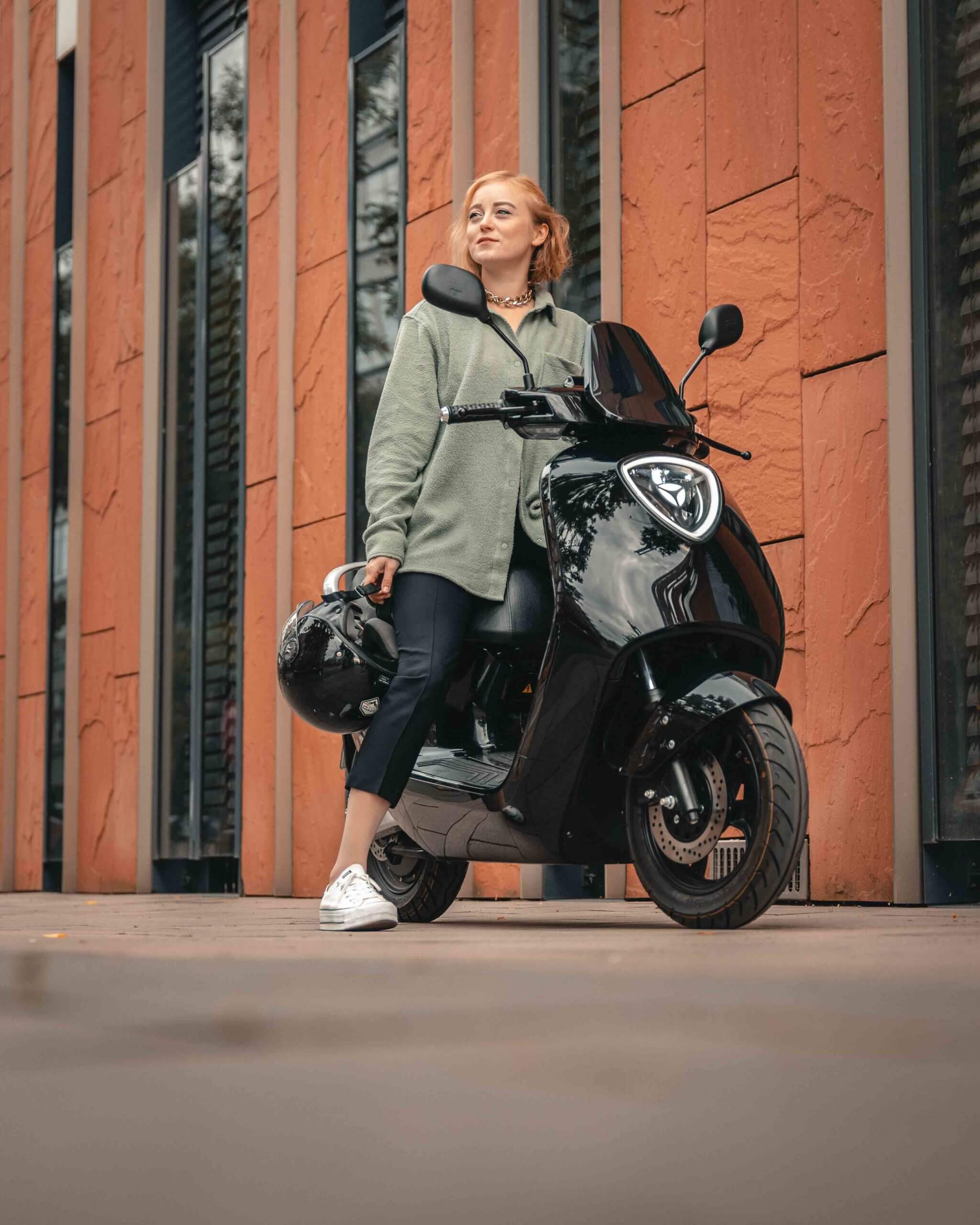 Yadea_light-4596-2-2-scaled-1