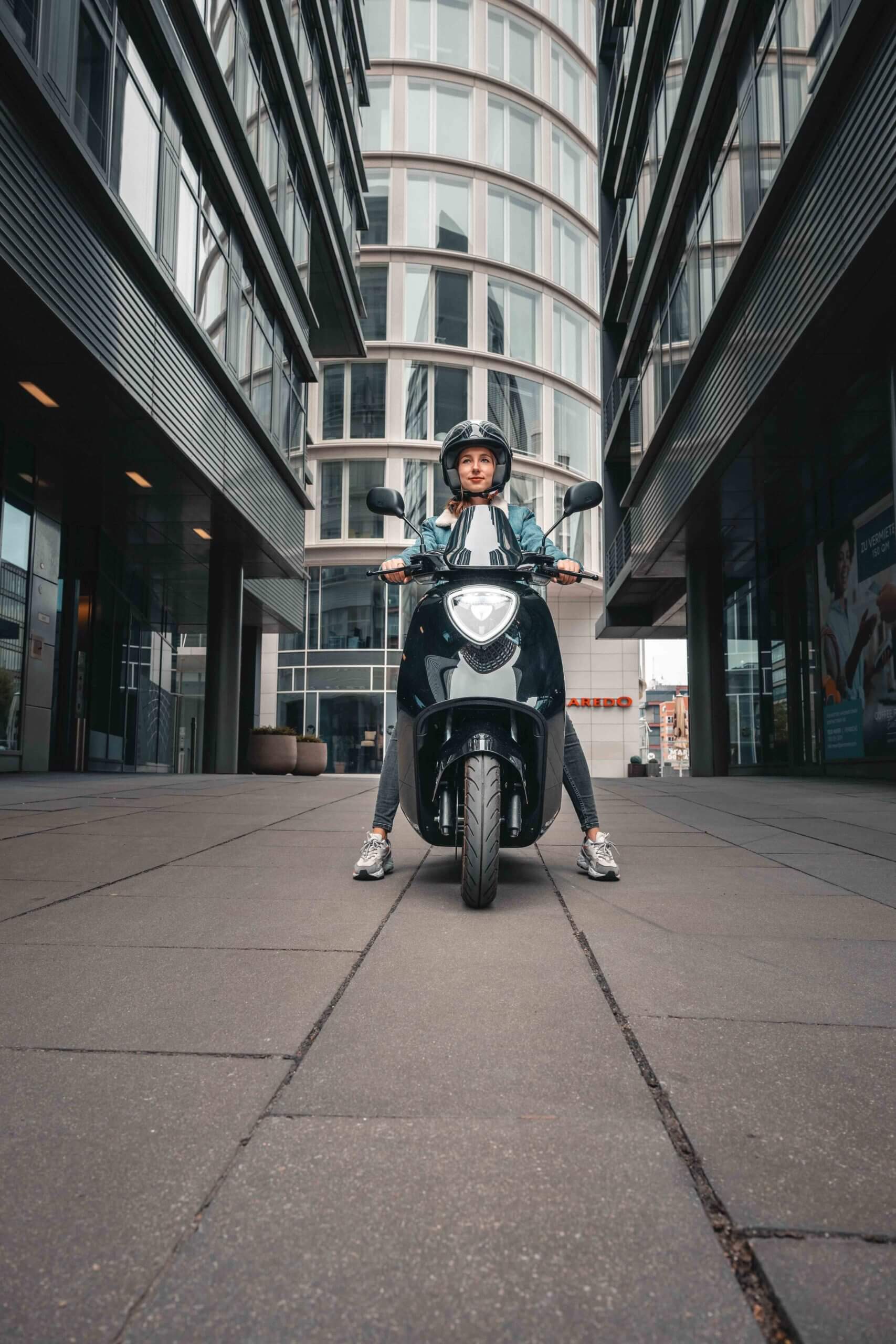 Yadea_light-4699-2-scaled-1