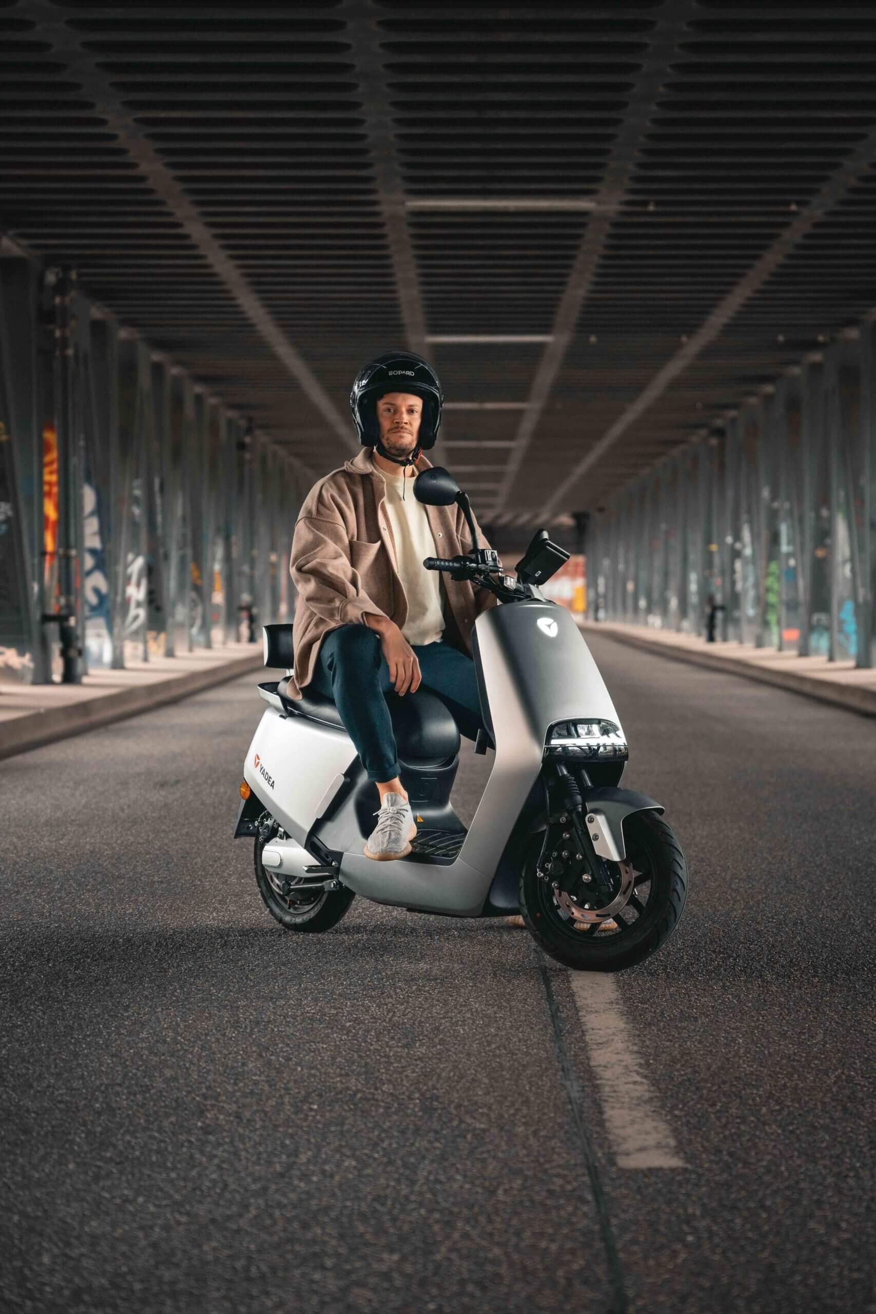 Yadea_light-4873-2-scaled-1